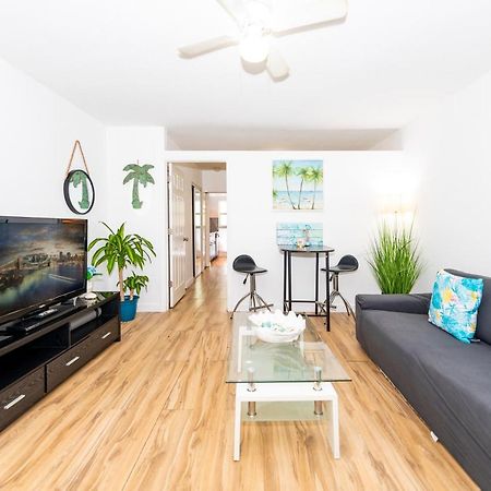 South Beach Apartments マイアミビーチ エクステリア 写真