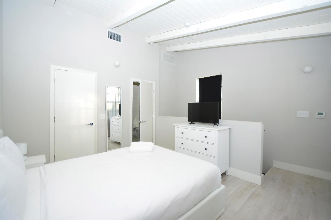 South Beach Apartments マイアミビーチ エクステリア 写真